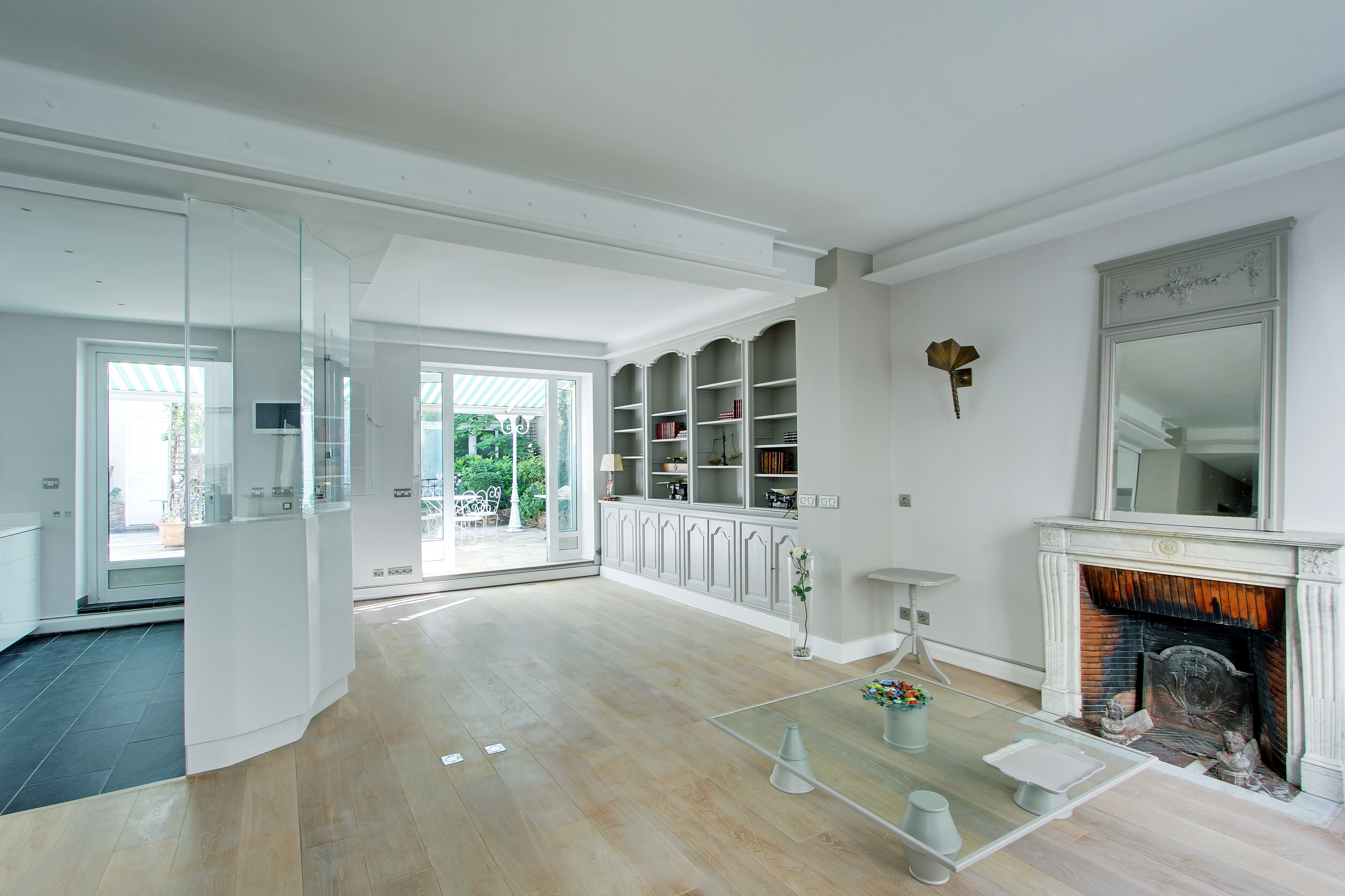Rue de Rennes - RencontreUnArchi.com